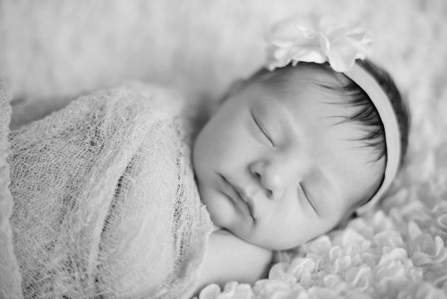 Minneapolis Family photographer, Minneapolis Lifestyle Newborn photographer, Minnesota Lifestyle photographer