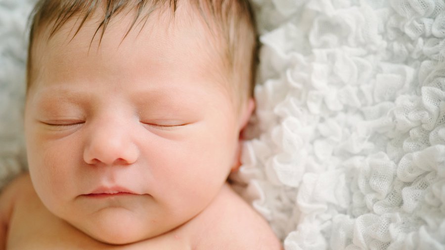 Twin Cities Newborn Lifestyle photography baby portrait