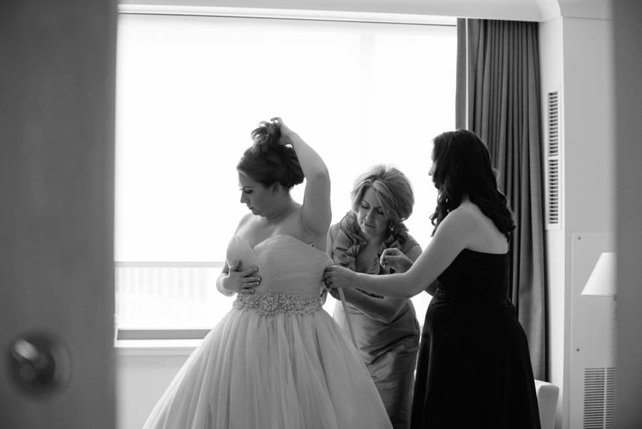Vintage Chapel Wedding Minneapolis Photographers, Bride getting ready in Minneapolis Hotel 