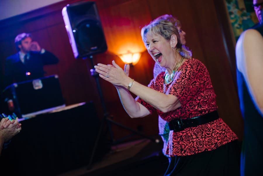 Vintage Wedding Photographer , Romantic Wedding Photos Toasts , Guest portrait