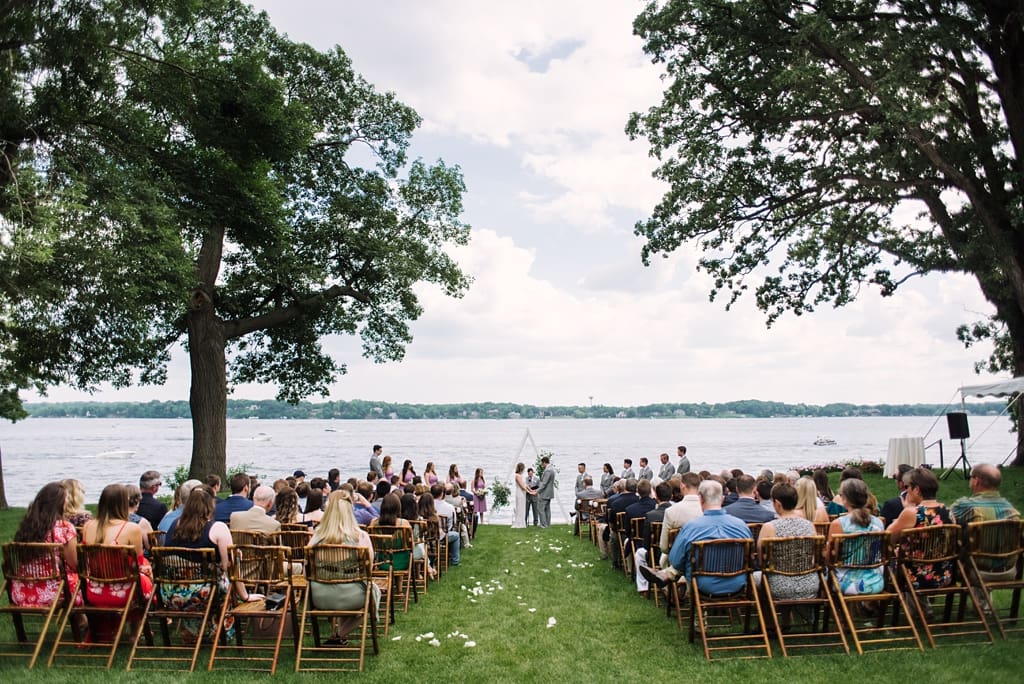 lake minnetonka backyard wedding wayzata minnesota