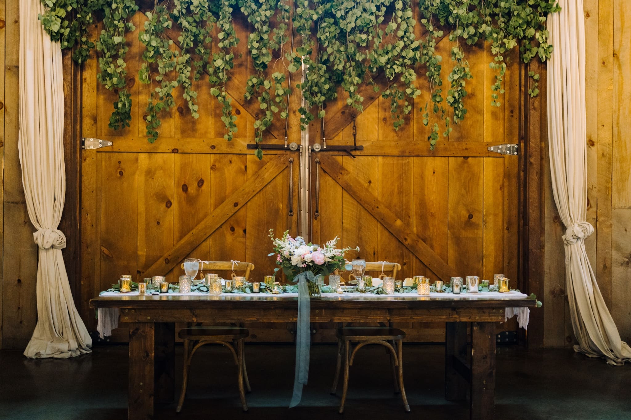 creekside farm wedding reception head table